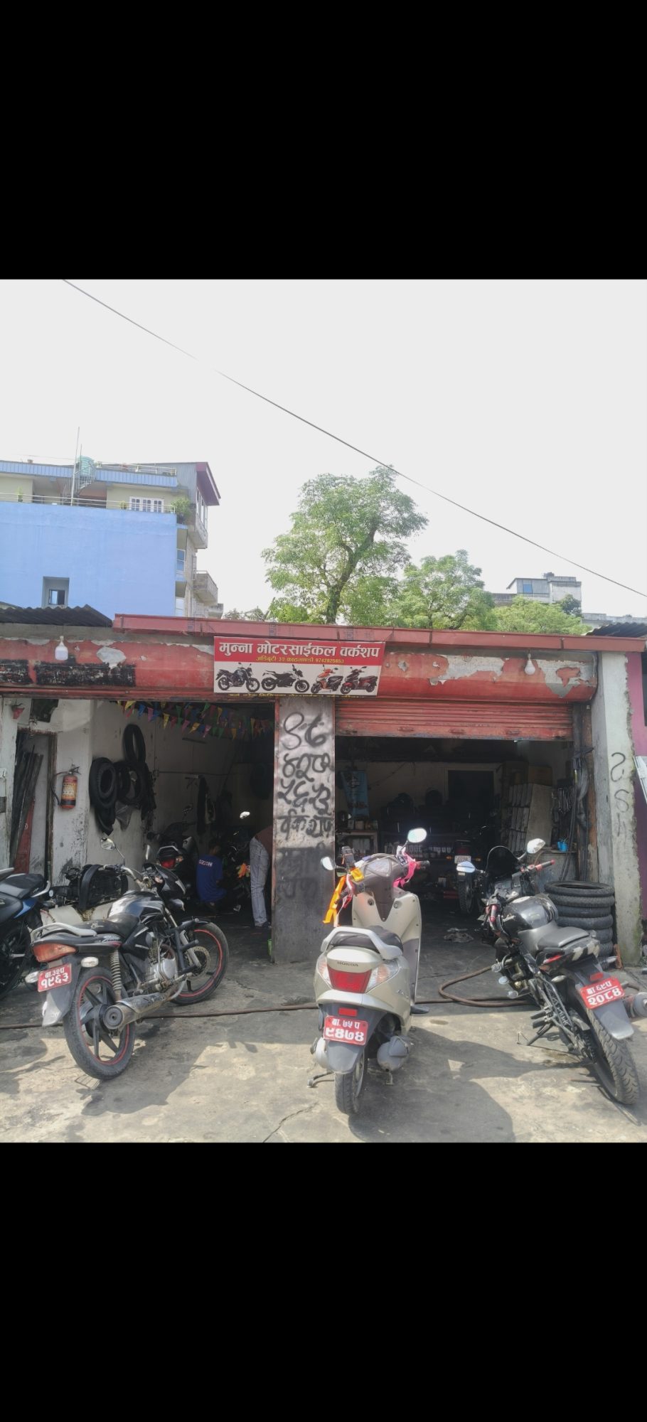 Munna motorcycle workshop